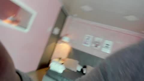 Zara Sweet  online show from January 21, 2025, 1:32 pm