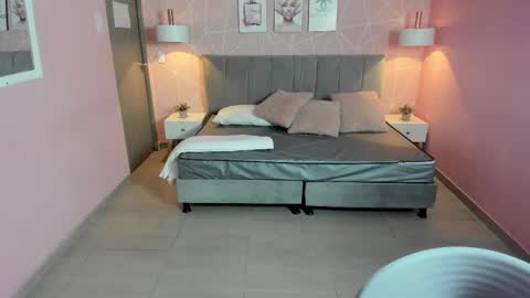 Zara Sweet  online show from February 10, 2025, 12:39 pm