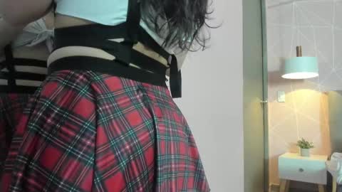 Zara Sweet  online show from September 12, 2025, 1:22 pm