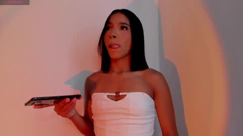 Zara online show from April 20, 2026, 9:49 pm