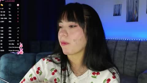 zaradames_ online show from October 7, 2025, 4:09 am