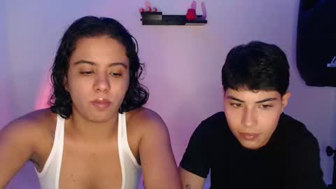 Fernanda online show from April 18, 2026, 9:37 pm