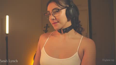 Miss Lynch   Next show  2911 online show from April 15, 2026, 11:27 pm