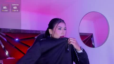 Zara Lim  online show from February 12, 2025, 12:12 pm