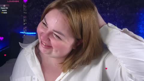 Lola online show from December 14, 2024, 2:45 am