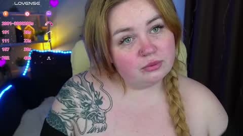 Lola online show from March 9, 2025, 3:32 am