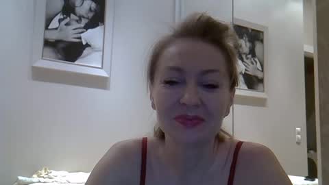 Zarina Swift online show from April 23, 2026, 4:46 am