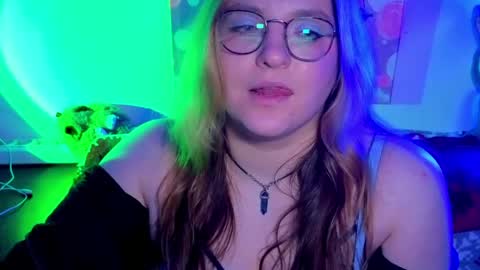 zayarush online show from April 16, 2026, 9:39 pm