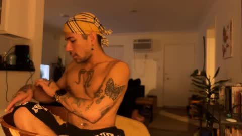 zayden online show from November 10, 2025, 1:48 am