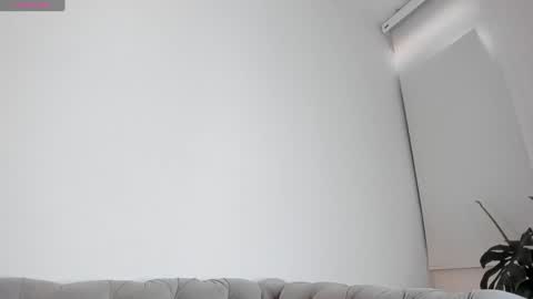  Zayda  online show from January 8, 2025, 10:06 pm