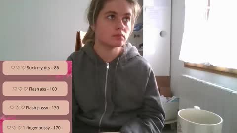 zazbella online show from February 2, 2026, 12:04 pm