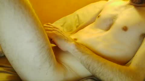 Snapshot of zaze71 chatting on June 16, 2026, 10:45 pm zaze71 online show from June 16, 2026, 10:45 pm