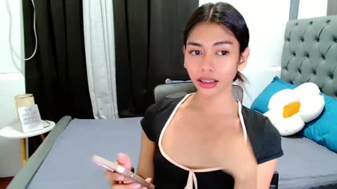 Zo online show from March 2, 2025, 7:34 pm