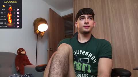 Snapshot of zenn_rush chatting on January 8, 2025, 12:26 pm Zenn online show from January 8, 2025, 12:26 pm