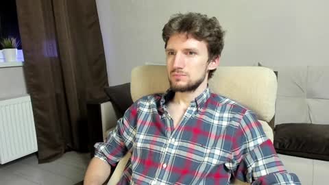 Andrew online show from January 26, 2025, 9:51 pm