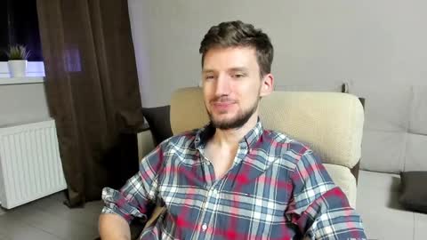 Andrew online show from February 25, 2025, 6:53 pm