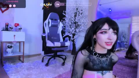    online show from February 16, 2025, 8:22 pm