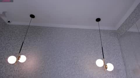 ZEPHYRA ANGELS online show from December 22, 2025, 4:09 am