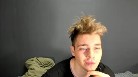 Ethan online show from May 2, 2026, 2:27 am
