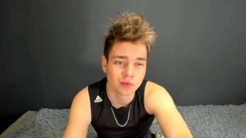 Ethan online show from May 13, 2026, 2:31 am