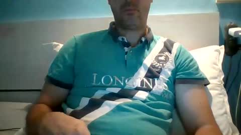 zeus online show from October 3, 2025, 5:37 am