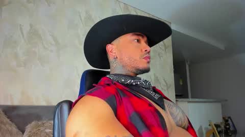 zeus strong online show from October 25, 2025, 10:26 pm