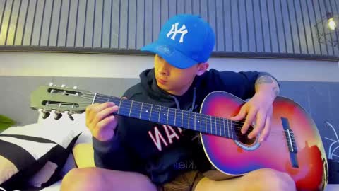 zeus online show from February 15, 2025, 11:39 am