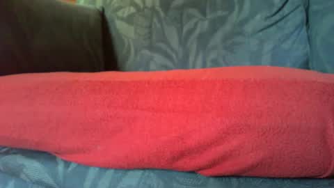 Snapshot of zevioo77 chatting on October 3, 2025, 7:27 am zevioo77 online show from October 3, 2025, 7:27 am