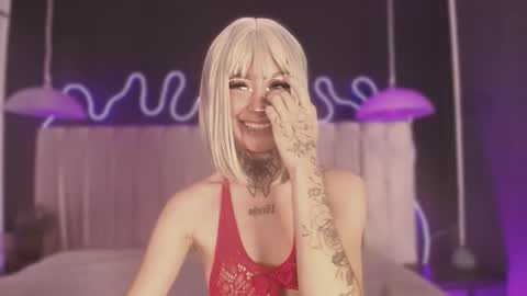 zhally_dee online show from March 18, 2026, 7:39 pm