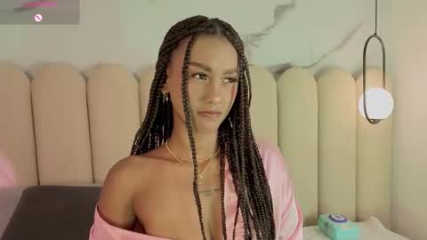 Zhara online show from February 24, 2026, 8:07 pm