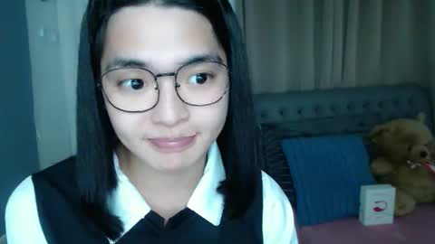 Snapshot of zhaviahale chatting on December 15, 2025, 6:50 am im your lovely zhaviabigcock here online show from December 15, 2025, 6:50 am