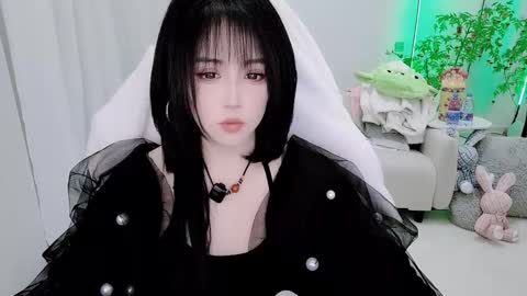 zhen online show from February 24, 2026, 5:11 pm