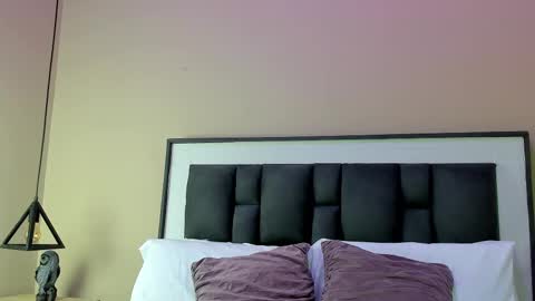 zia online show from September 13, 2025, 11:32 am