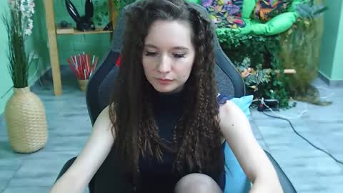 Snapshot of zianichols chatting on February 27, 2025, 11:52 am zianichols online show from February 27, 2025, 11:52 am