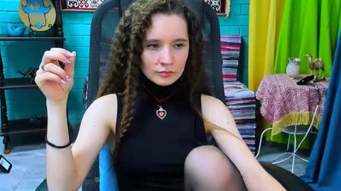 Snapshot of zianichols chatting on March 10, 2025, 9:53 am zianichols online show from March 10, 2025, 9:53 am