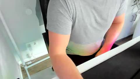 ziemlichflutschig online show from February 24, 2026, 7:28 am