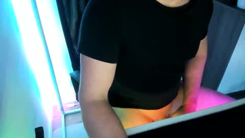 ziemlichflutschig online show from March 18, 2026, 5:27 pm