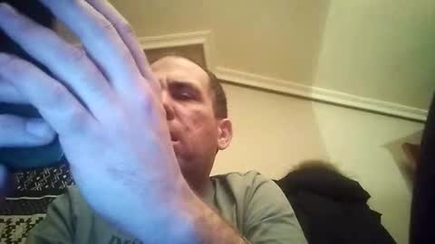 zigor13 online show from February 9, 2026, 7:51 pm