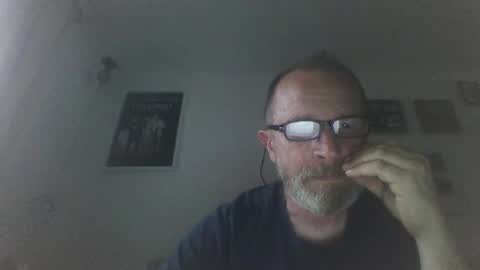 Snapshot of zippi55 chatting on June 1, 2026, 7:04 pm Zippi online show from June 1, 2026, 7:04 pm