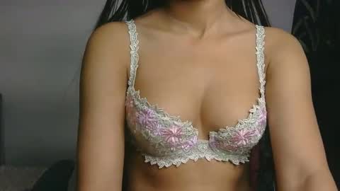 Ziyaa online show from November 19, 2025, 4:01 am