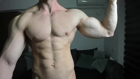 Snapshot of zkk123 chatting on May 10, 2026, 8:25 pm Zack Blitz online show from May 10, 2026, 8:25 pm