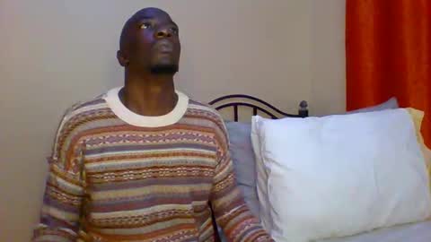 Snapshot of zlatann2012 chatting on March 10, 2025, 2:50 am Zlatann2012 online show from March 10, 2025, 2:50 am