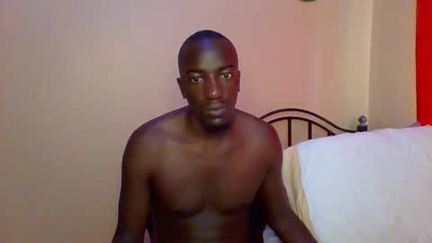 Snapshot of zlatann2012 chatting on March 10, 2025, 1:10 pm Zlatann2012 online show from March 10, 2025, 1:10 pm