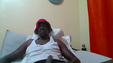 Snapshot of zlatann2012 chatting on October 1, 2025, 6:47 pm Zlatann2012 online show from October 1, 2025, 6:47 pm