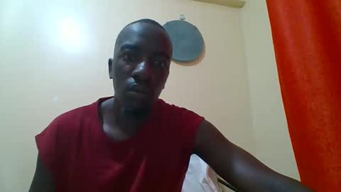 Snapshot of zlatann2012 chatting on October 5, 2025, 4:27 pm Zlatann2012 online show from October 5, 2025, 4:27 pm