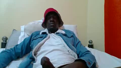 Snapshot of zlatann2012 chatting on October 8, 2025, 9:34 pm Zlatann2012 online show from October 8, 2025, 9:34 pm