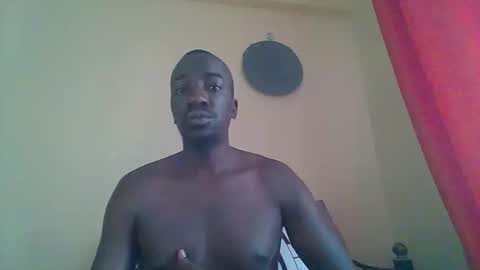 Snapshot of zlatann2012 chatting on October 21, 2025, 6:47 am Zlatann2012 online show from October 21, 2025, 6:47 am