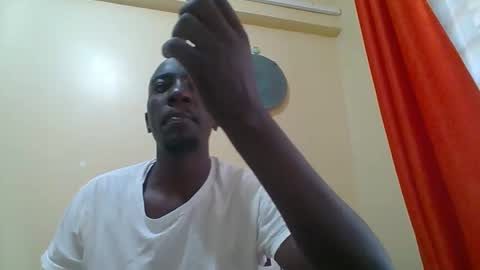 Snapshot of zlatann2012 chatting on November 10, 2025, 7:18 am Zlatann2012 online show from November 10, 2025, 7:18 am