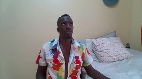 Snapshot of zlatann2012 chatting on February 6, 2026, 10:51 am Zlatann2012 online show from February 6, 2026, 10:51 am