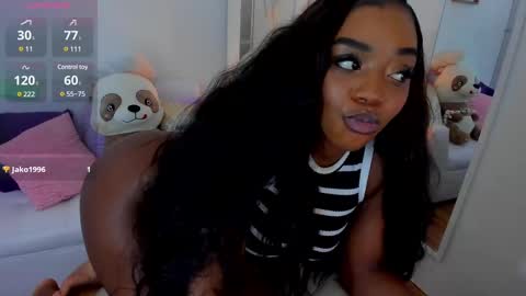 Zobe Love online show from February 25, 2025, 8:51 pm